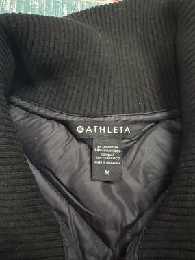 Athleta Black Quilted-Lined Jacket with Ribbed Collar size medium